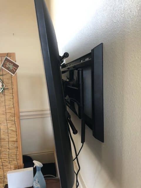 Hang TV and TV Bracket